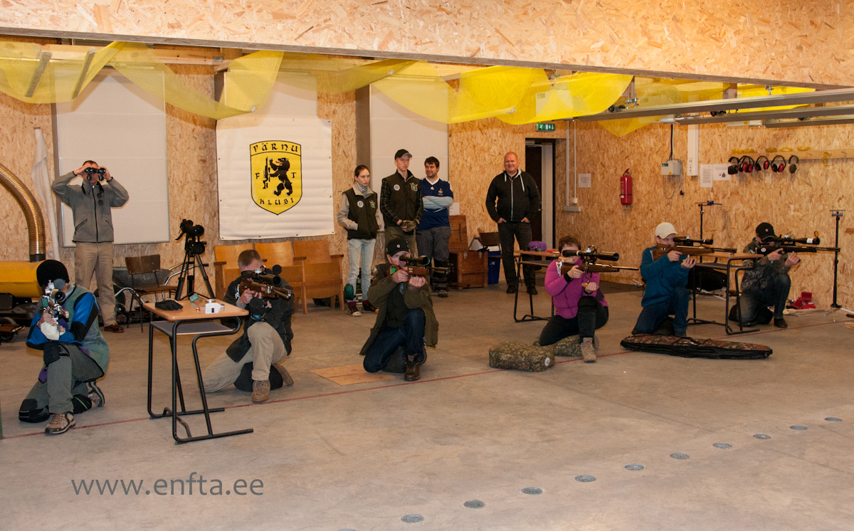 First Springer group - kneeling